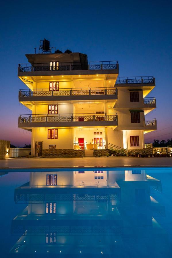 Отель The Kaziranga Address Экстерьер фото
