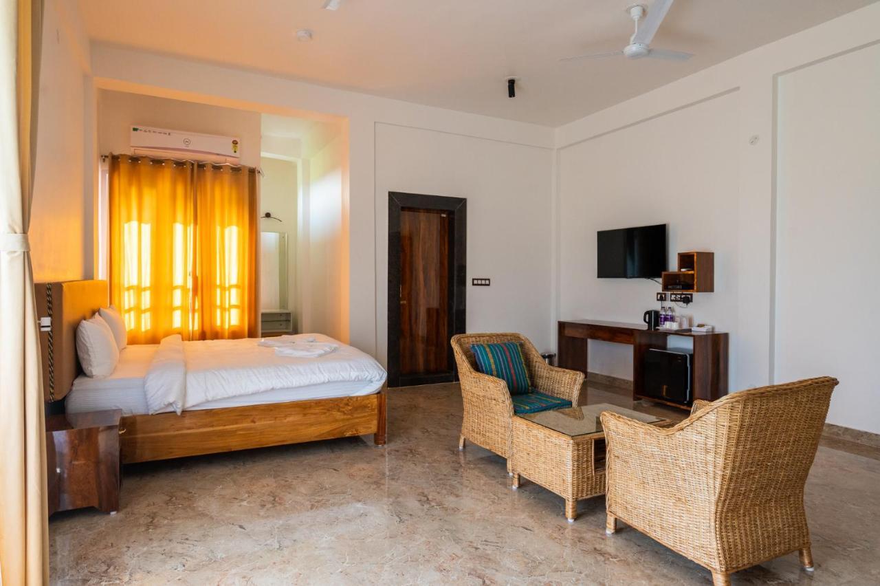 Отель The Kaziranga Address Экстерьер фото
